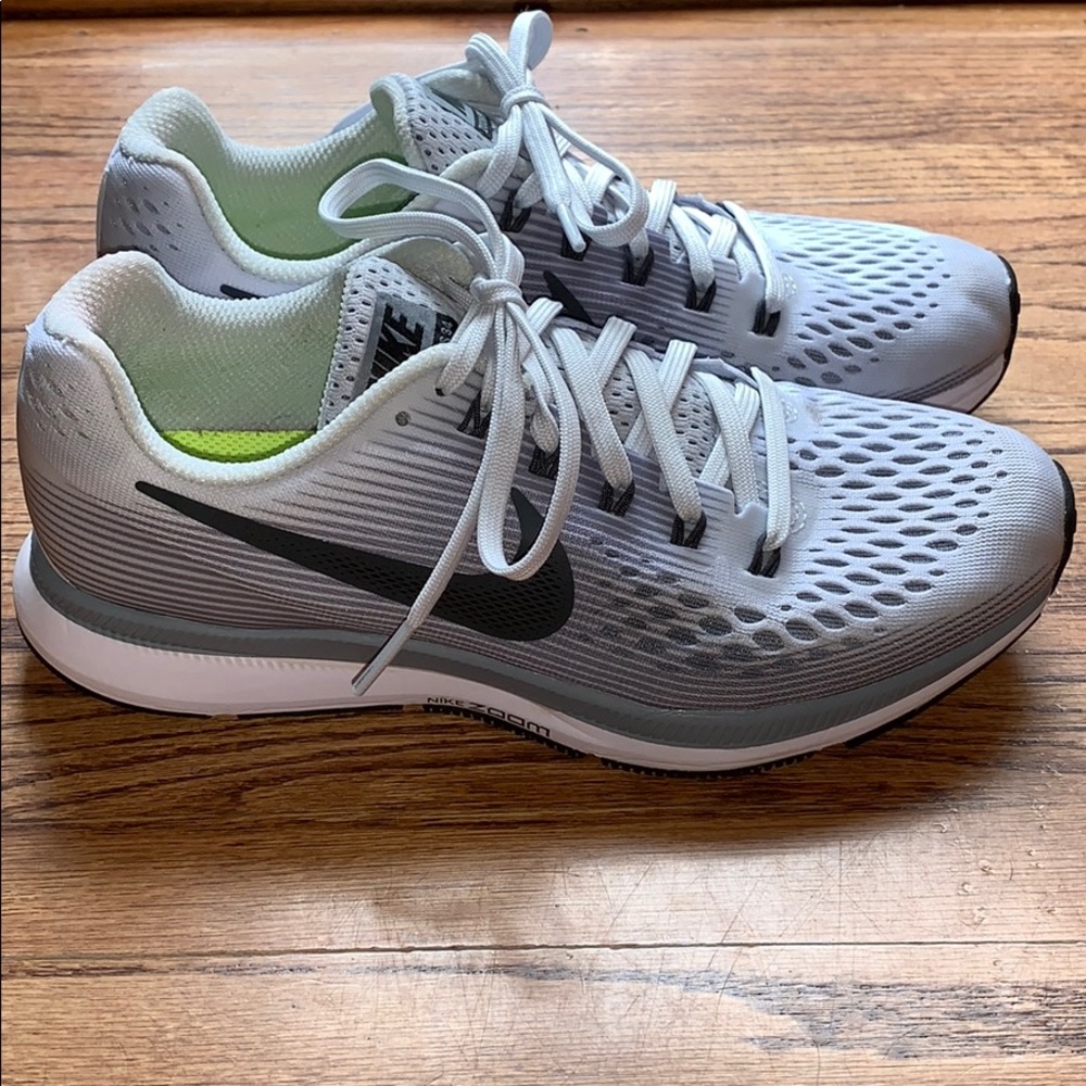 🏃‍♀️ Nike Running Sneakers 🏃‍♀️